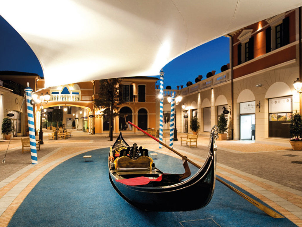 Mcarthurglen noventa di piave online